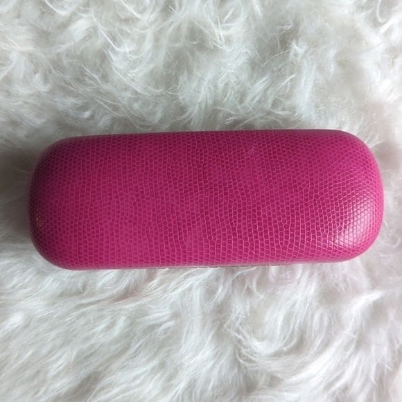 Lilly Pulitzer Pink Pebbled Leather Eyeglasses Case - Picture 5 of 10